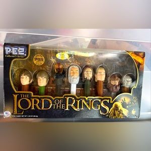 Limited Edition Lord of the Rings Pez Dispenser Set Eye of Sauron Walmart Only